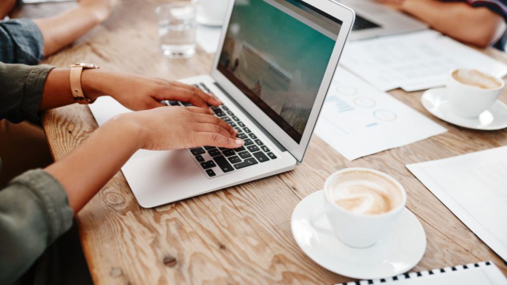 Top Insights for Wealth: Discover Premier Resources About Investing for 2024